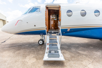 2001 Gulfstream G200: 