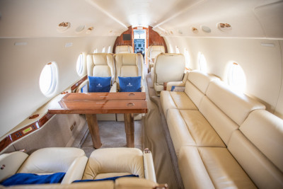 2001 Gulfstream G200: 