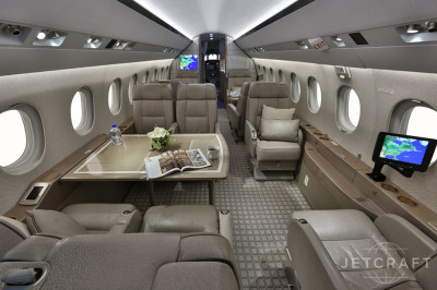 2009 Dassault Falcon 2000LX: 
