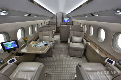 2009 Dassault Falcon 2000LX: 