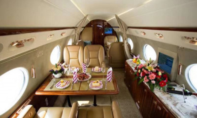 2010 Gulfstream G450: 