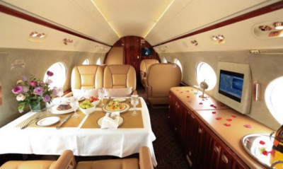 2010 Gulfstream G450: 