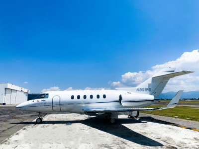2009 Hawker 900XP: 