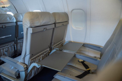 1999 Bombardier Canadair Regional Jet CRJ-700: 