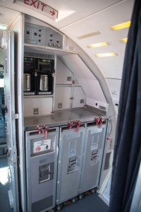 1999 Bombardier Canadair Regional Jet CRJ-700: 