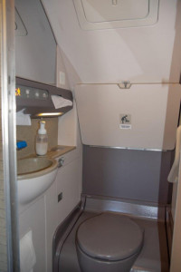 1999 Bombardier Canadair Regional Jet CRJ-700: 
