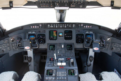 1999 Bombardier Canadair Regional Jet CRJ-700: 