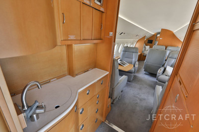 1990 Dassault Falcon 900B: 