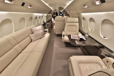 1993 Dassault Falcon 900B: 