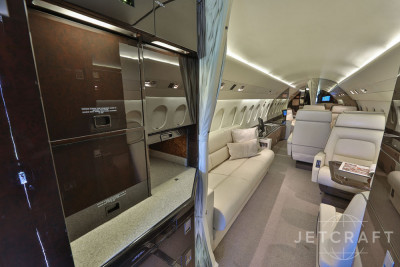 1993 Dassault Falcon 900B: 