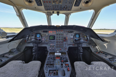 1993 Dassault Falcon 900B: 