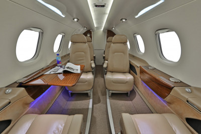 2012 Embraer Phenom 300: 