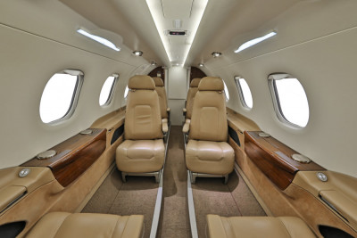 2012 Embraer Phenom 300: 