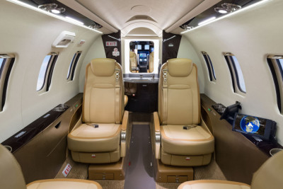 2015 Bombardier Learjet 75: 