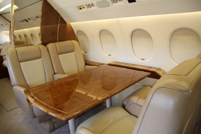 1996 Dassault Falcon 900B: 