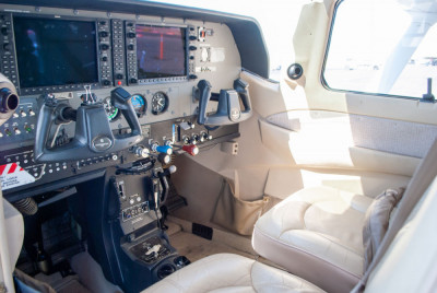 2008 Cessna 206H Stationair: 