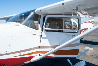 2008 Cessna 206H Stationair: 