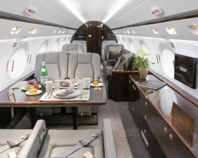2015 Gulfstream G450: 