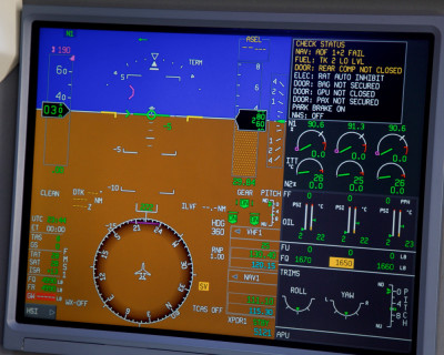 2013 Dassault Falcon 7X: Cockpit Panel