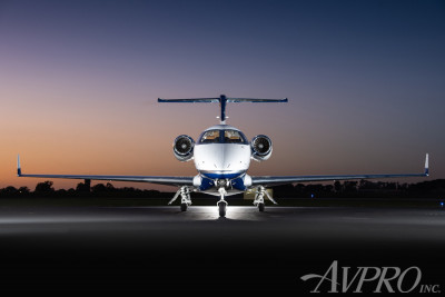 2010 Embraer Phenom 300: 