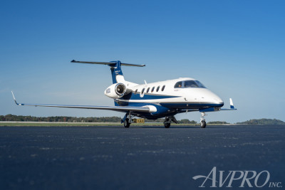 2010 Embraer Phenom 300: 