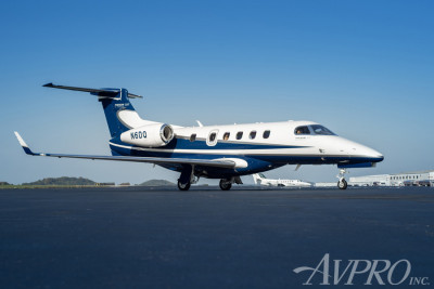 2010 Embraer Phenom 300: 