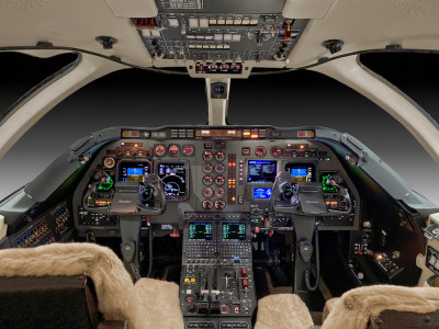 2008 Hawker 400XP: 