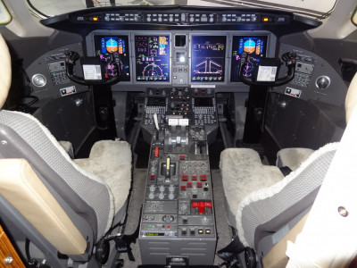 2007 Bombardier Challenger 300: 