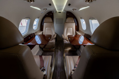 2016 Embraer Phenom 100E: 