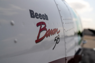 1998 Beechcraft Baron 58: 