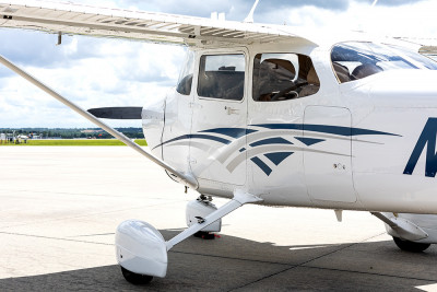 2016 Cessna 172S Skyhawk SP: 