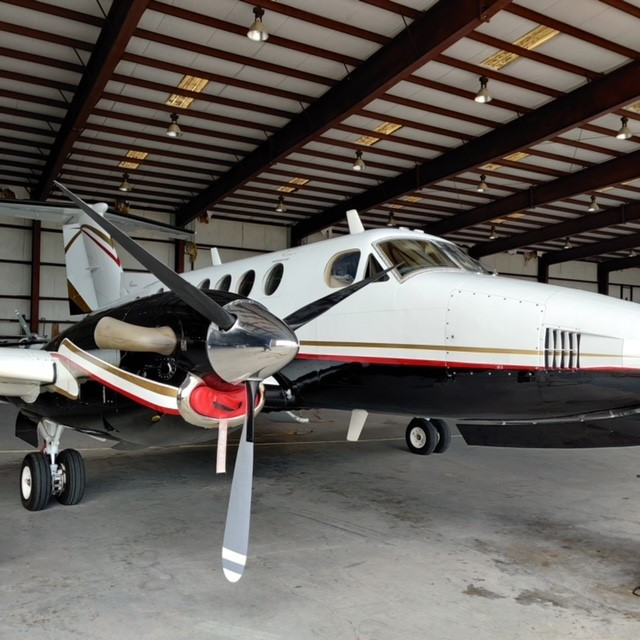 Beech 200 for store sale