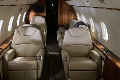 2013 Bombardier Challenger 300: CL300-20399-Interior Aft