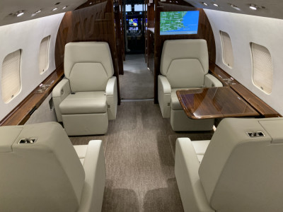 2015 Bombardier Global 6000: Forward Cabin