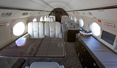 2003 Gulfstream G-V: 
