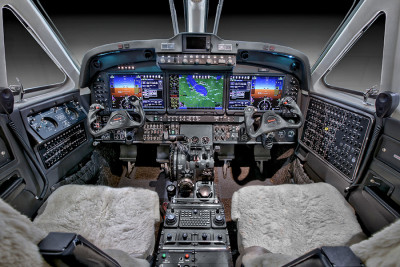 2015 Beechcraft King Air 350i: FL-1039 Panel