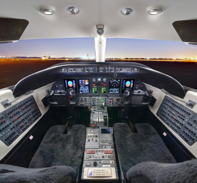2005 Bombardier Learjet 40: 