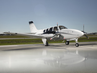 1982 Beechcraft Baron 58: 