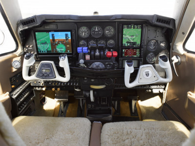 1982 Beechcraft Baron 58: 