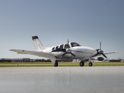 1982 Beechcraft Baron 58: 