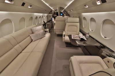 1993 Dassault Falcon 900B: 