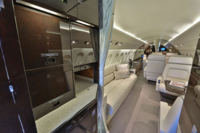 1993 Dassault Falcon 900B: 