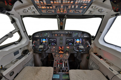 2001 Gulfstream G100: 