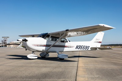 1998 Cessna 172R Skyhawk: 