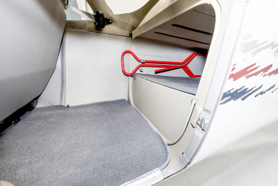 1998 Cessna 172R Skyhawk: 