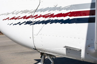 1998 Cessna 172R Skyhawk: 