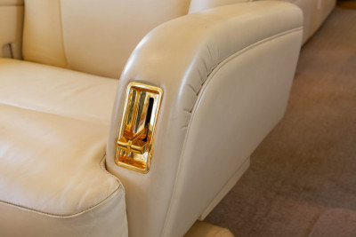 1997 Dassault Falcon 900B: 