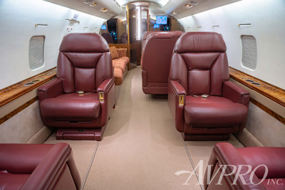 1998 Bombardier Challenger 604: 