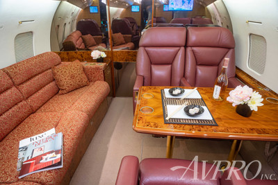 1998 Bombardier Challenger 604: 