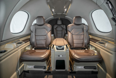 2019 Cirrus Vision Jet: Interior - Aft Facing - Tables Stowed